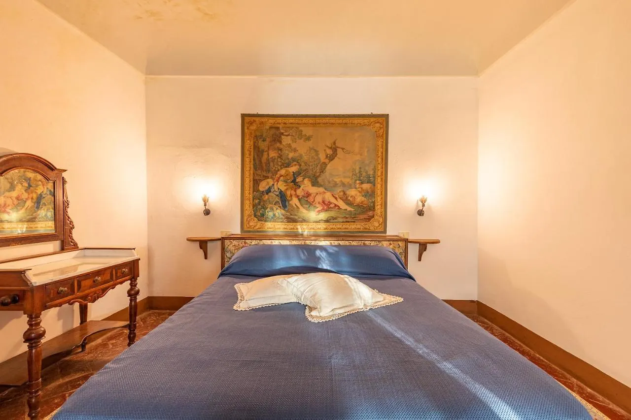 Residenza D'Epoca Alcova Villa Lucignano 0*,  Olaszország
