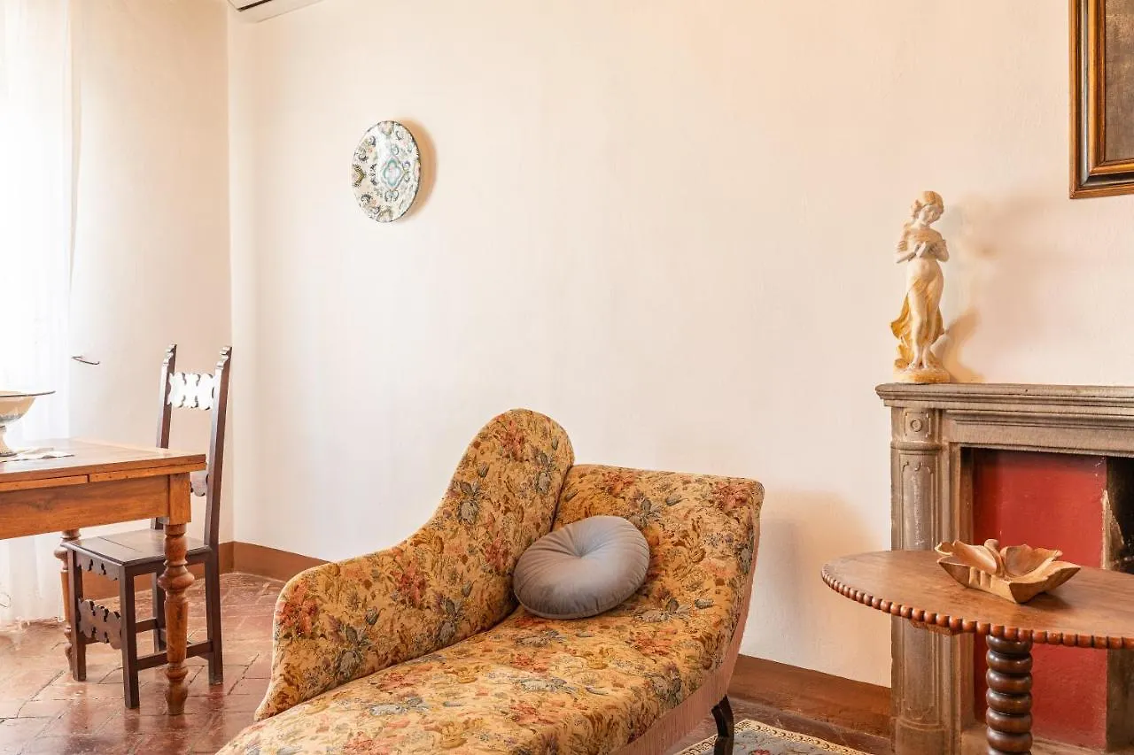 Residenza D'Epoca Alcova Villa Lucignano