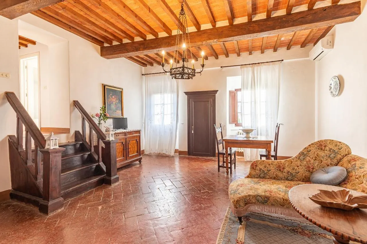 הוילה לוצ'יניאנו Residenza D'Epoca Alcova בית נופש